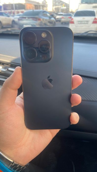 Продам IPhone 15pro, 256GB