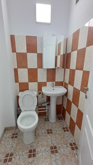 3 camere, apartament de închiriat