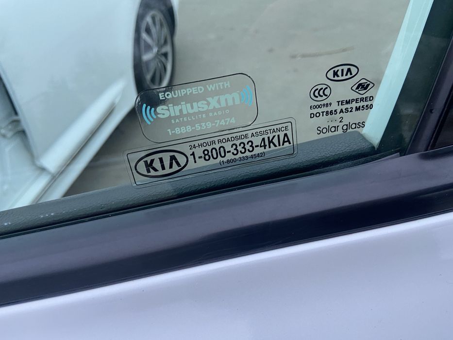 Киа оптима  продажа срочно