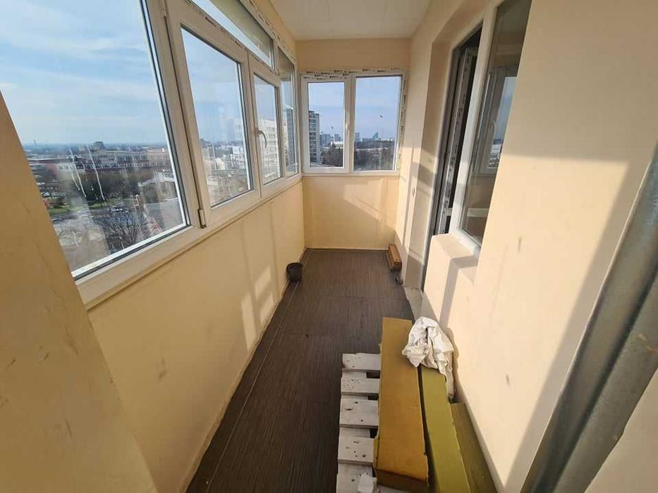 Дава се под наем Двустаен апартамент в Бургас, Братя Миладинови - 55 кв.м за 250 € - Снимка #2