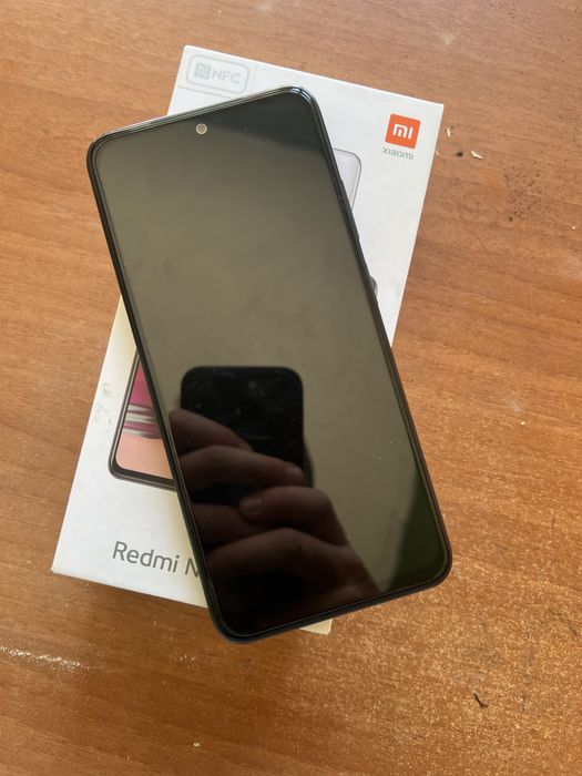 Redmi note 10s.