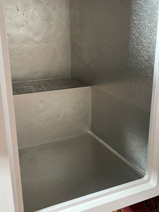 Продам морозильник