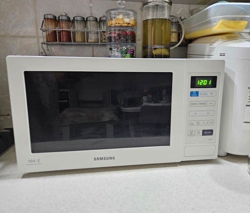 Микроволновка Samsung бу