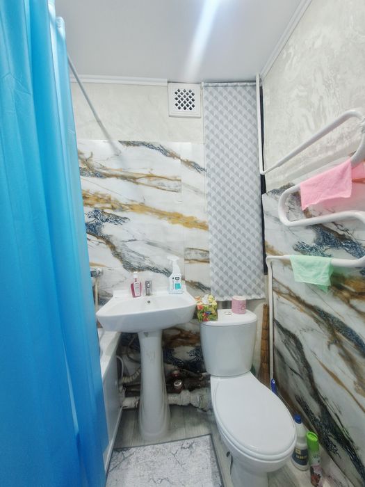 Продам квартиру в малосемейном доме
