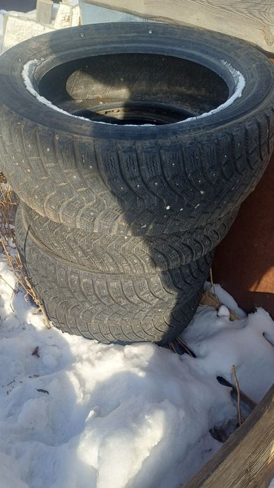 Продам резину 20000 за 4 штуки