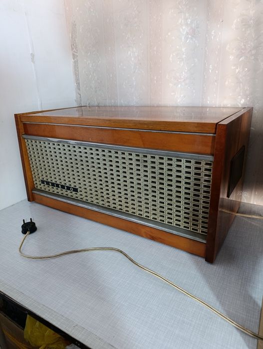 Продам катушечный магнитофон