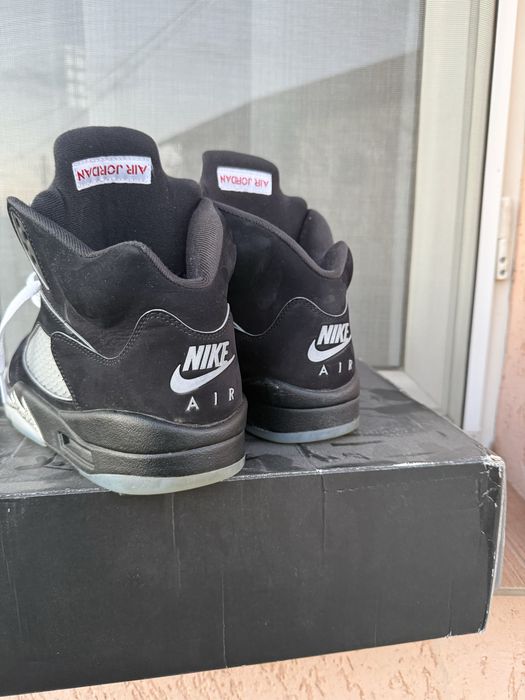 Jordan 5 Reimagined „Black Metallic”