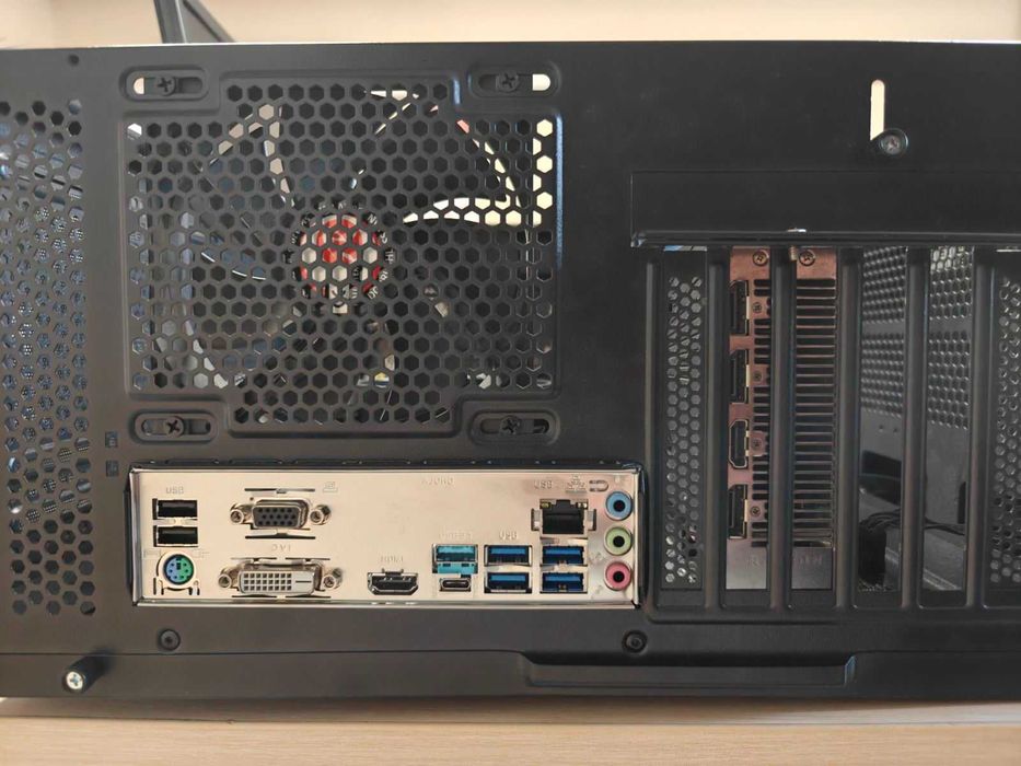 ГАРАНЦИЯ! Компютър Ryzen 3, 32GB RAM. Radeon RX 5700XT 8GB, 500GB NVME