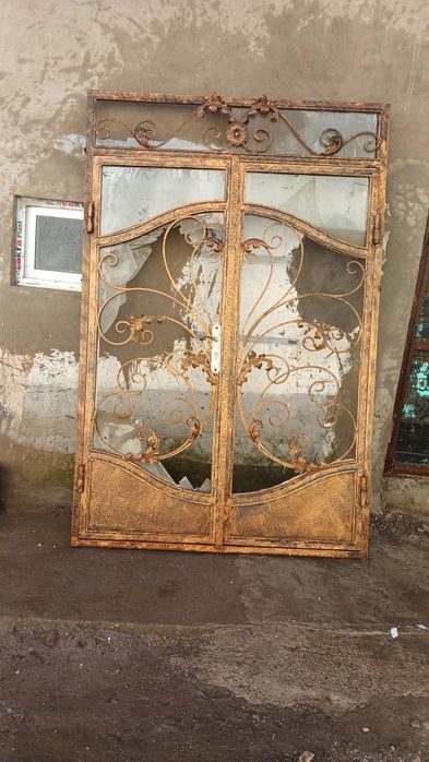 Bu temir eshik chotkiy