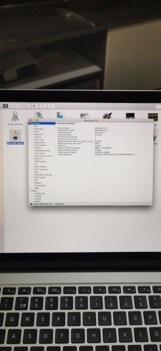 MacBook pro impecabil