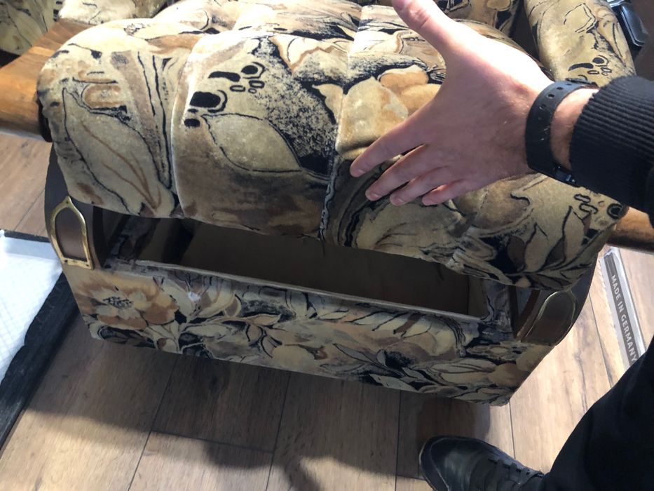 Фотьойли в комплект с табуретка