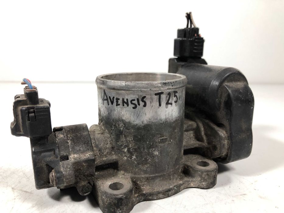 Дроселова Клапа Toyota Avensis T25 2.2 D4D 150кс