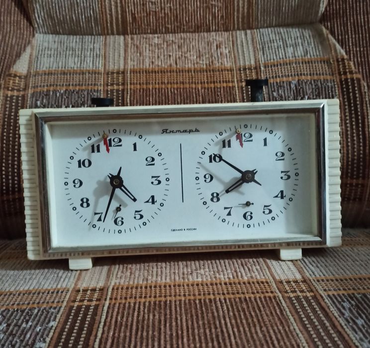 Часы для игры в шахматы