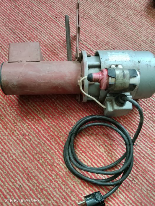 Електрическа роначка за царевица