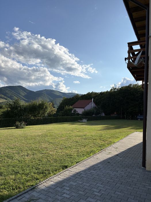 Inchiriez Cabana Tocile jud. Sibiu - Casa din Poiana
