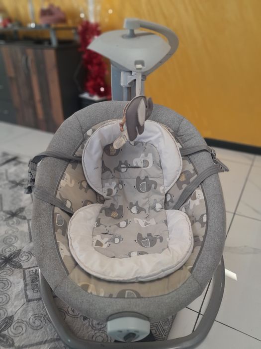 Бебешки шезлонг / люлка Joie – много запазен