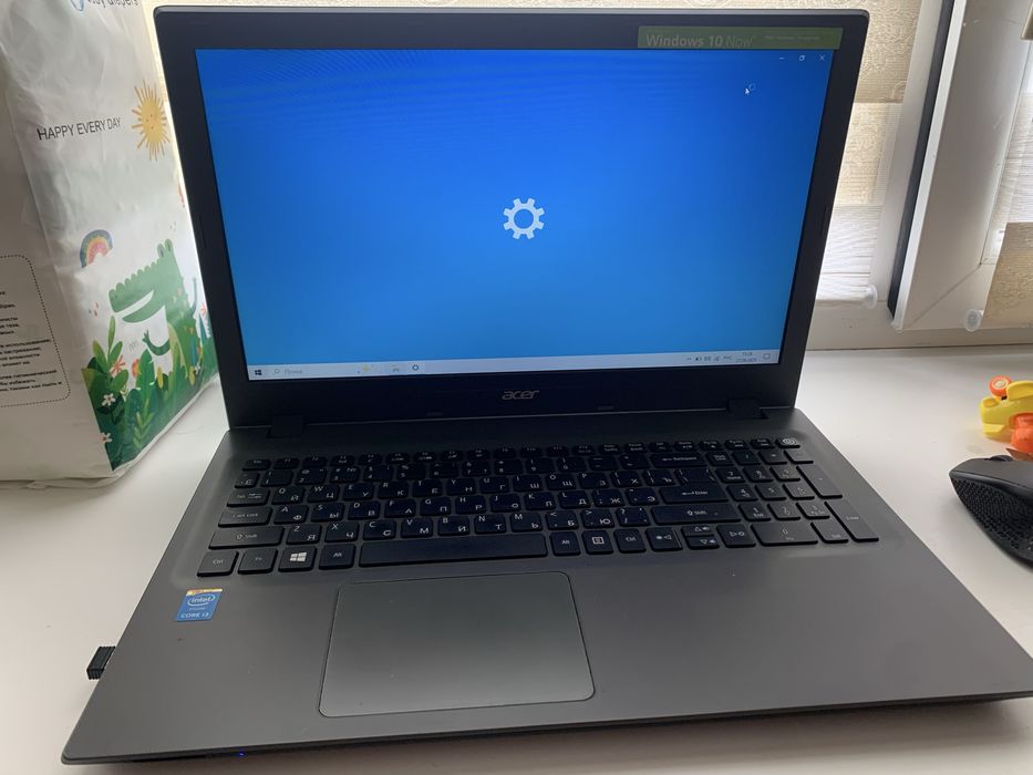 Ноутбук ASUS продам срочно