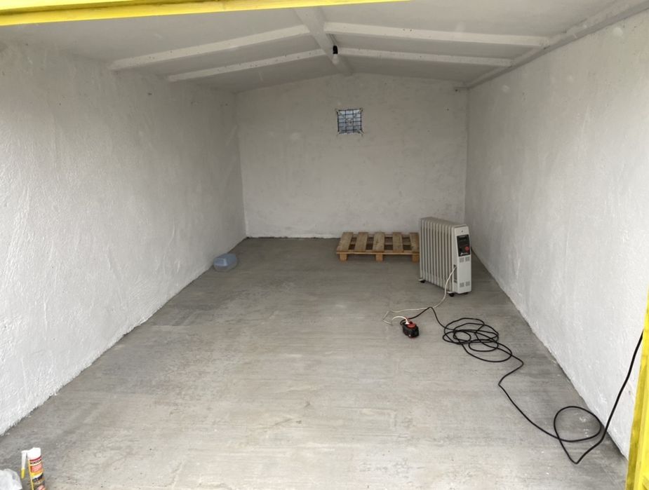 Ofer spatiu de inchiriat pentru depozitare