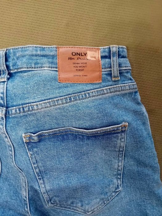 Blugi marime xs dama