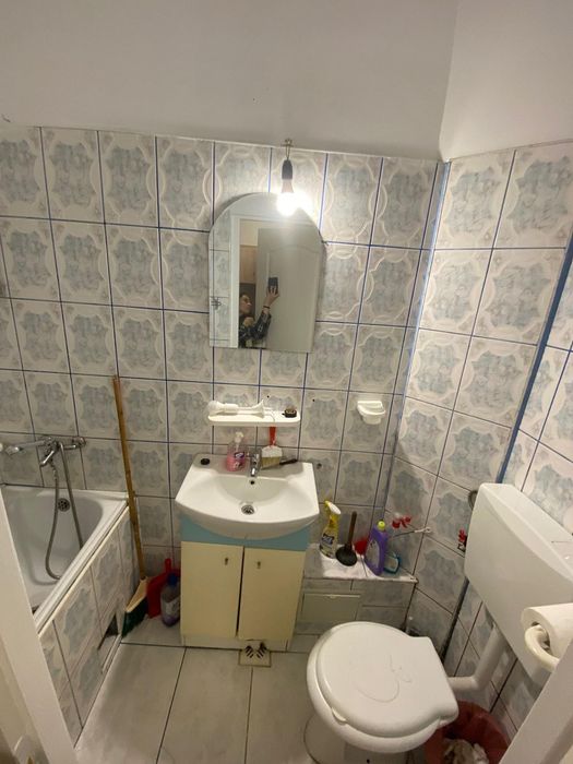 Garsonieră de închiriat zona Dovali Vâlcea