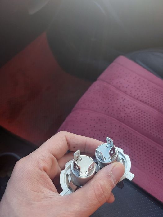 Продам ЛЭД лампочки H4