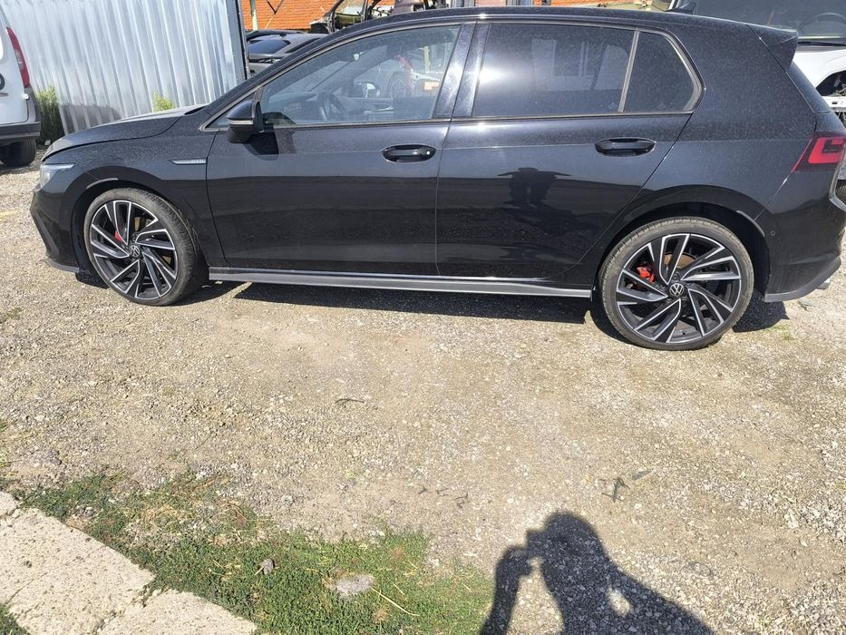 Volkswagen golf 8 2.0tdi gtd 200hp 2021 на части