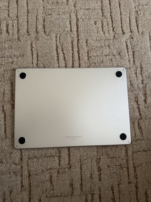 MacBook Air 15" M2 (2023) | 8GB / 256GB SSD | 93% Батерия | Отлично състояние
