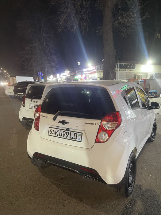 Spark sotiladi srochna