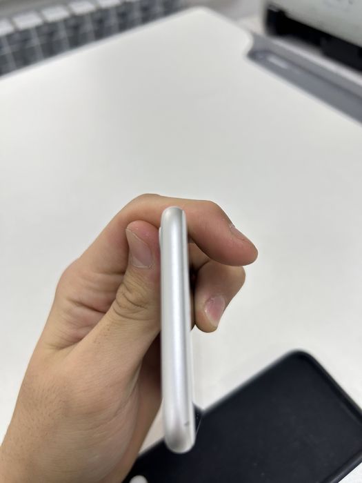 Срочный продажа айфон 8