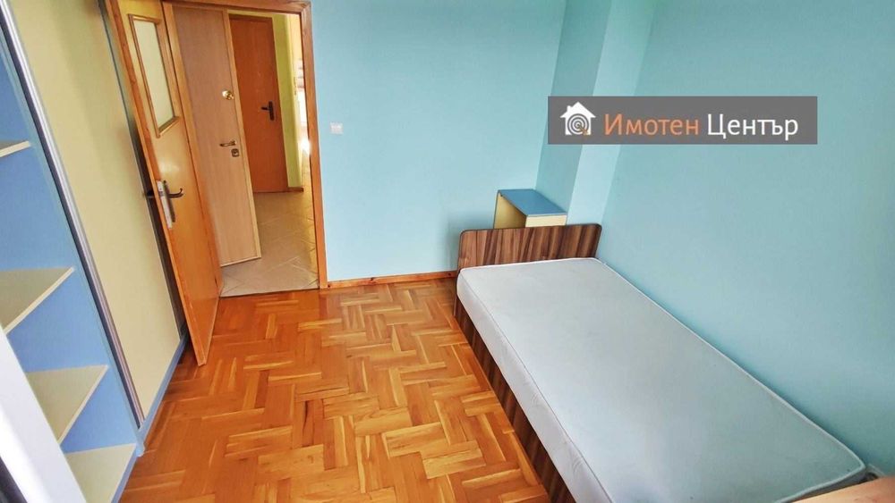 Дава се под наем Тристаен апартамент в София, Студентски град - 100 кв.м за 650 € - Снимка #8