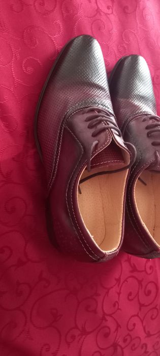 Pantofi de bărbați sunt noi