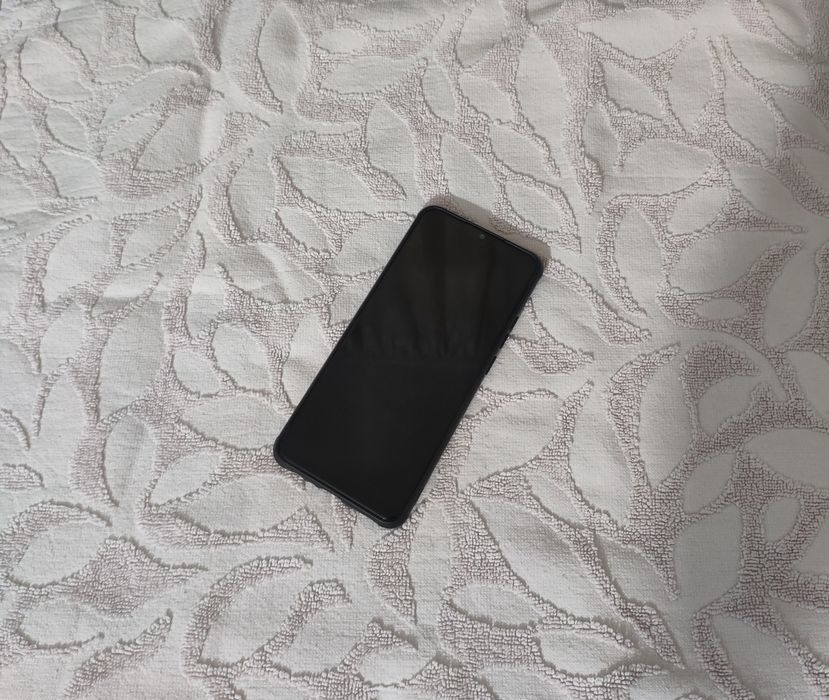 Oppo A15s 64гб в отличном состоянии