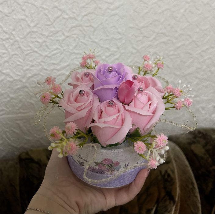 Mini aranjament trandafiri sapun