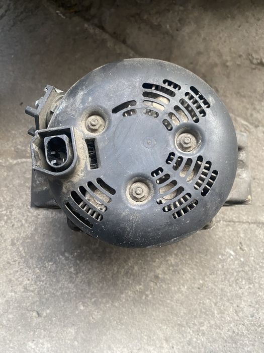 Генератор на БМВ Х5 Е70 F15