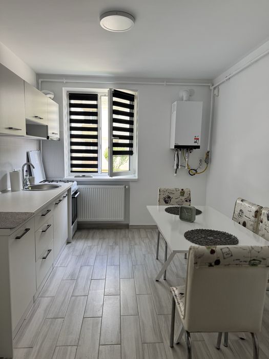 Inchiriez garsoniera in regim hotelier