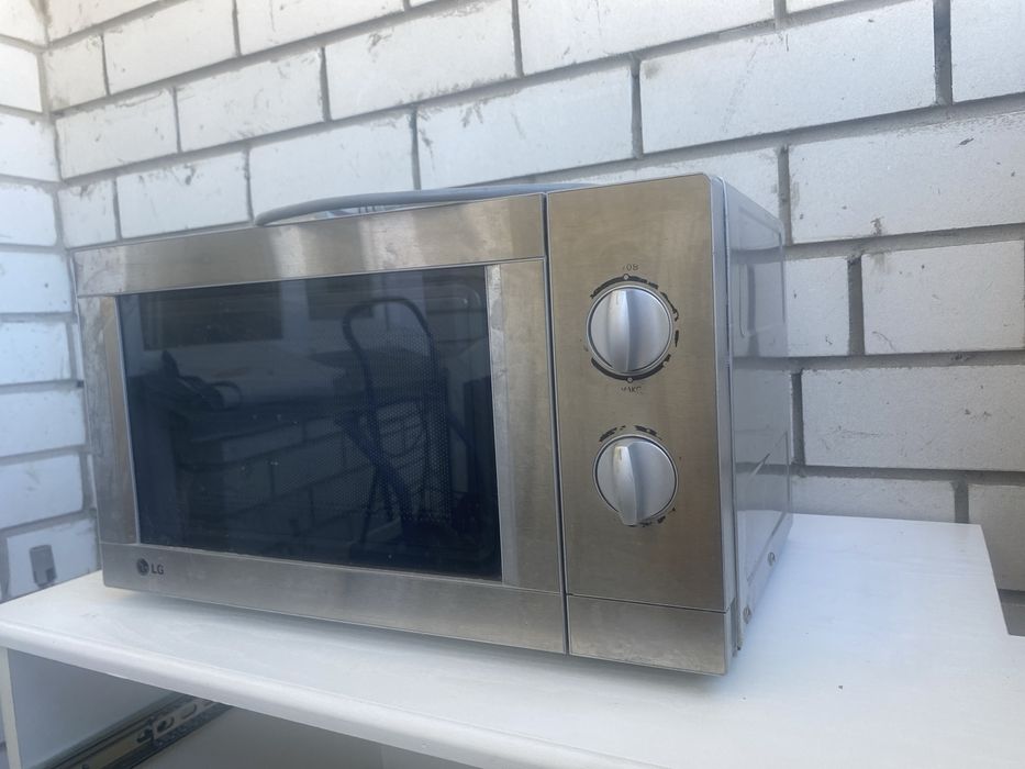 Продам микроволновку