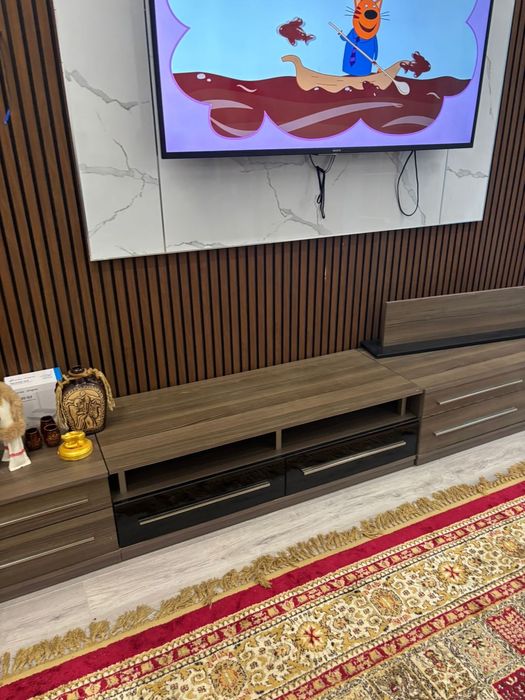 Красивая стенка для гостиной