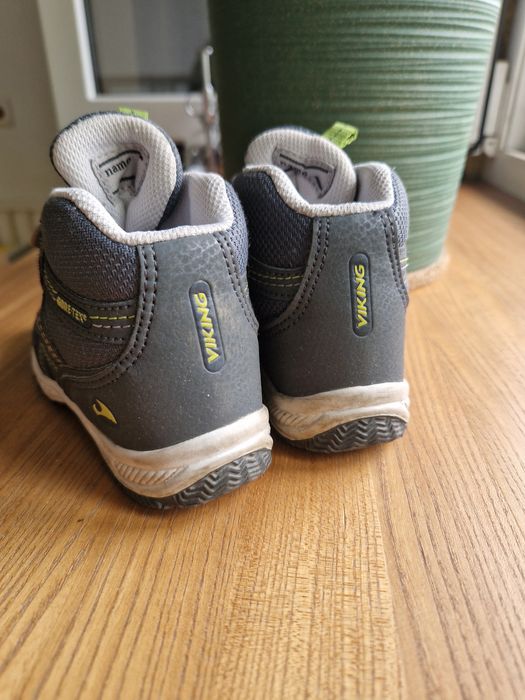 Сапоги и ботинки 15см