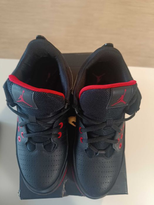 Детски маратонки Nike Jordan Max Aura 5 р-р 37.5