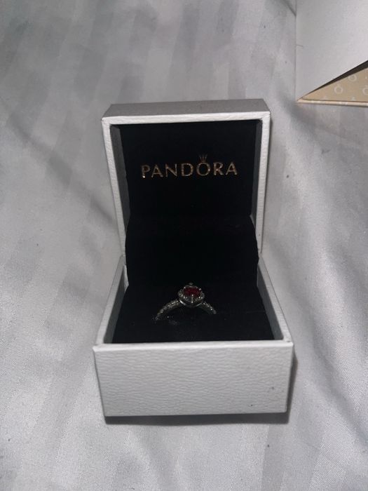 PANDORA original.