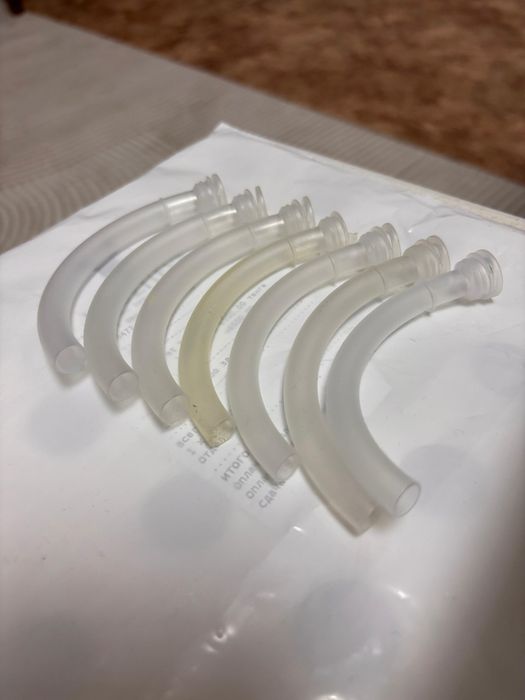 Продам трахеостомическую трубку