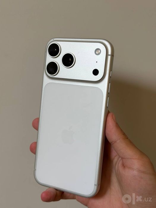 İphone 17 pro max silver 256gb