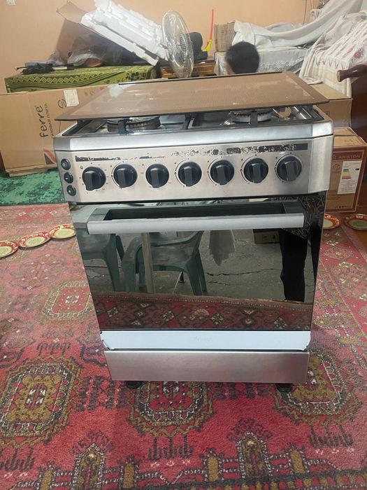 Газ плита  продаётся