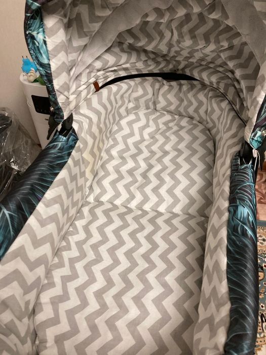 Продам коляску 2 в 1