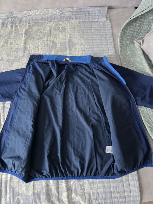 Продам спортивный костюм