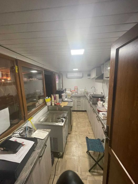 Rulota restaurant streetfood echipata complet 5m lungime \ 2.2m latime