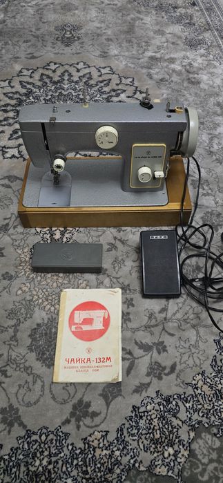 Швейная машинка Чайка 132М