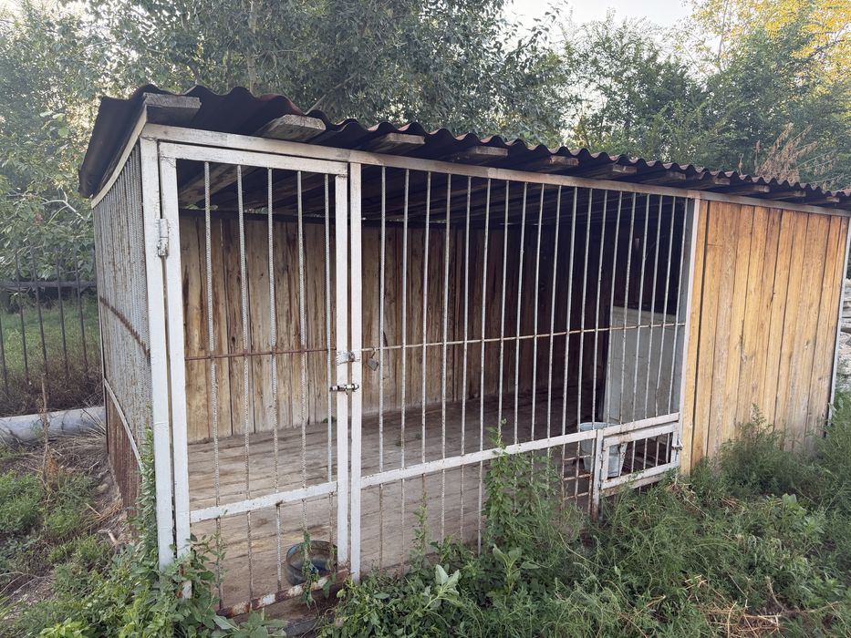 Продам вольер для собаки