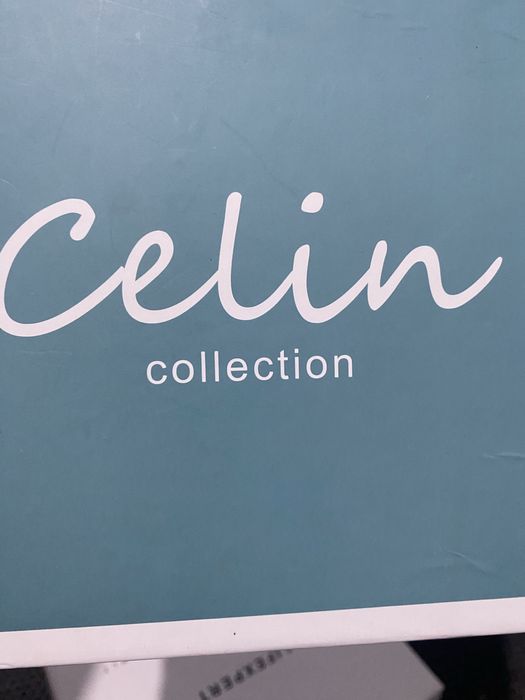 Продам босоножки