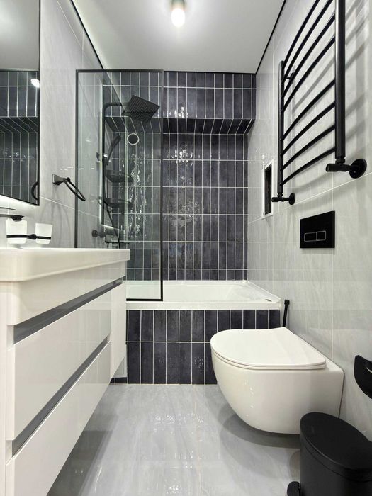 Продаётся квартира на Ц5 1в2/4/4 площадь 44м2, балкон 2х6, метро Минор